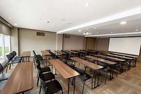 Hampton by Hilton Lima San Isidro