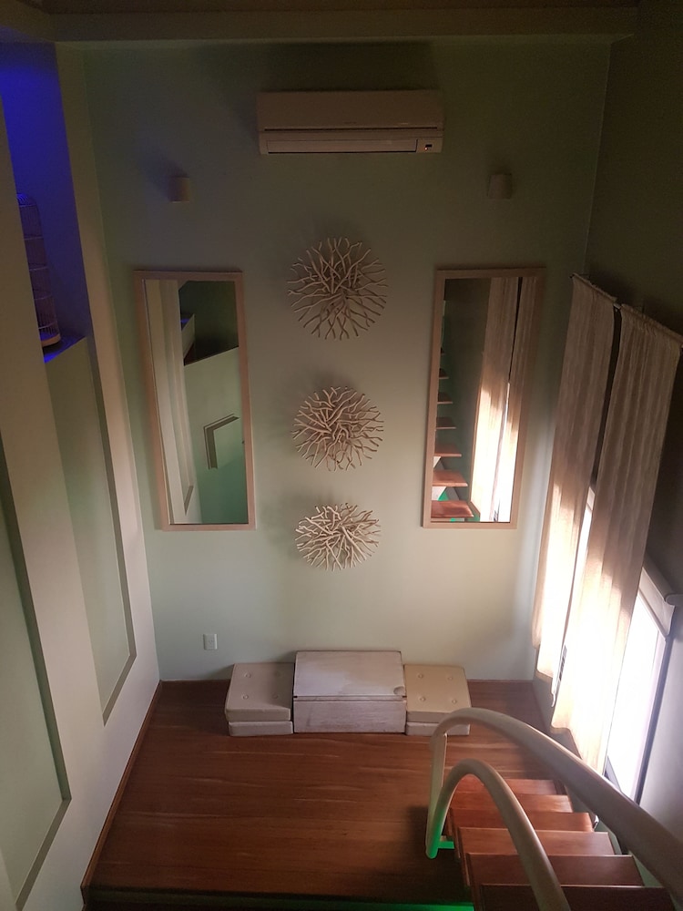 Uman Hotel (Motel)