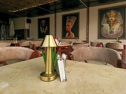 Giza Pyramids View Inn