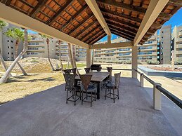 Amazing Luxury Ocean View Condo
