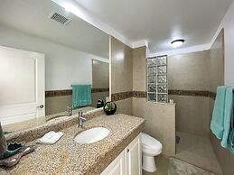 Amazing Luxury Ocean View Condo