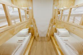 Step Inn Myeongdong 2 - Hostel