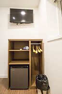 Step Inn Myeongdong 2 - Hostel