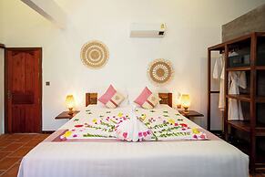 Authentic Khmer Village Resort