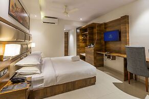 Aura One Hotel