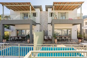 Sea and Sun Luxury Pools' Villas