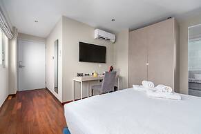 Aeolos Luxury Suites