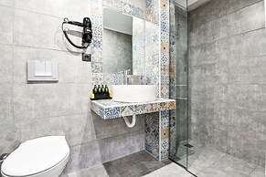 Aeolos Luxury Suites