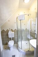 Aranygombos Fogadó