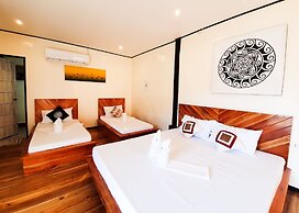 Keira Tourist Inn