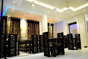 FabHotel Alpine