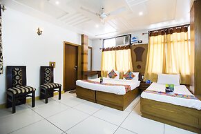 FabHotel Alpine