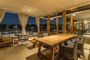 Villa Cocoon