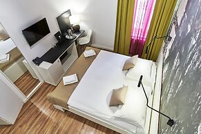 Art Hotel Like