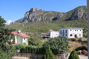 Villa Sesil by Amy Villas