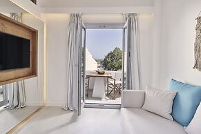 Nikki Beach Resort & Spa Santorini