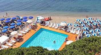 Hotel Mayola