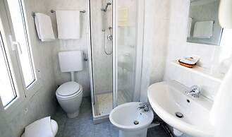 Hotel Mayola