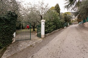 Garda - Via Cipressi 9