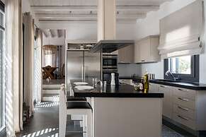 Myconian Platinum Senior Villa