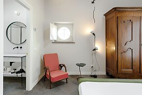 a.d. 1768 Boutique Hotel