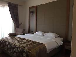 YZE Pirlanta Hotel