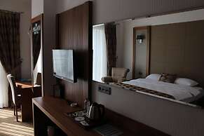 YZE Pirlanta Hotel