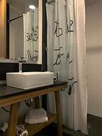 B'S Suites