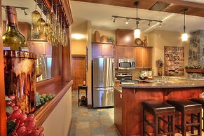 Stonegate Resort