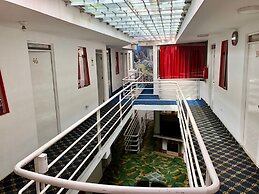 Hotel Plateros