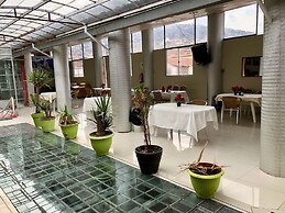Hotel Plateros