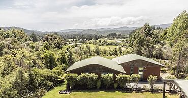 Goldfield Suites