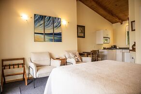 Goldfield Suites