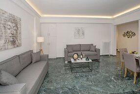 Roomy & Comfortable Apt Near Acropolis by GHH