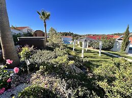 Carvoeiro B&B and SPA