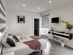 Carvoeiro B&B and SPA