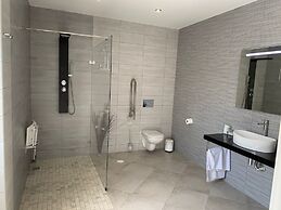 Carvoeiro B&B and SPA