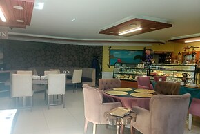 Carsi Otel