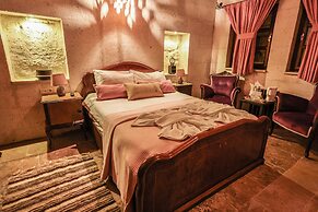 Eagle Cave Inn