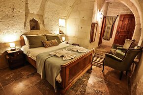 Eagle Cave Inn