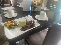 Sagwadi Hotel