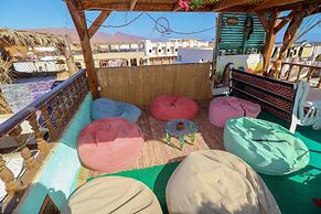 Gina Motel Dahab