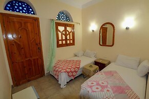 Gina Motel Dahab