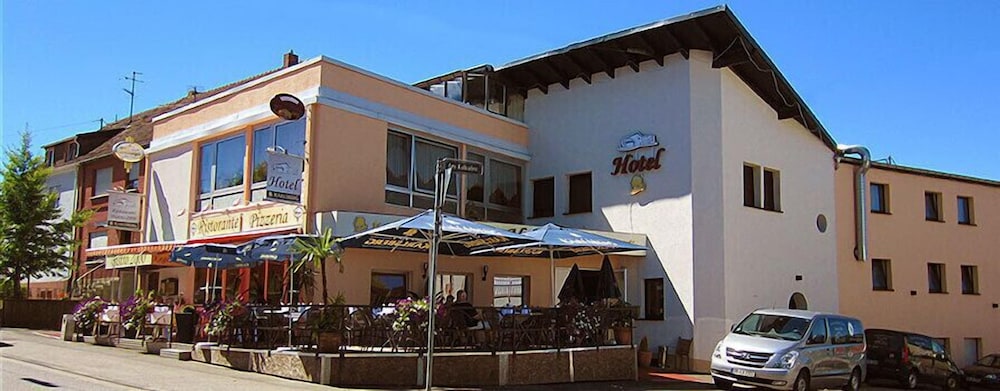 Euro-Hotel
