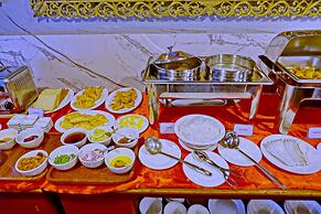 Royal Ruby Hotel
