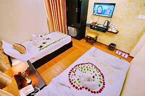 Royal Ruby Hotel