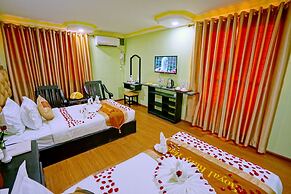 Royal Ruby Hotel