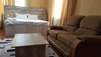Pamir Hotel-Hostel