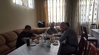 Pamir Hotel-Hostel