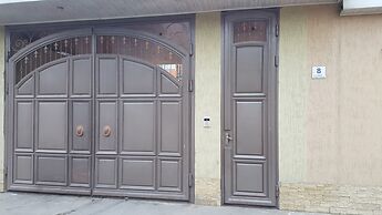 Pamir Hotel-Hostel
